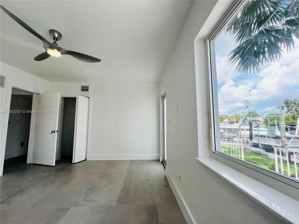 2045 Calais Dr 6, Miami Beach, Flórida 33141, Estados Unidos