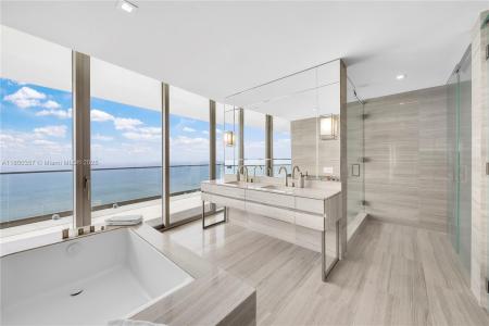 18975 Collins Ave 1500, Sunny Isles Beach, Florida 33160, USA