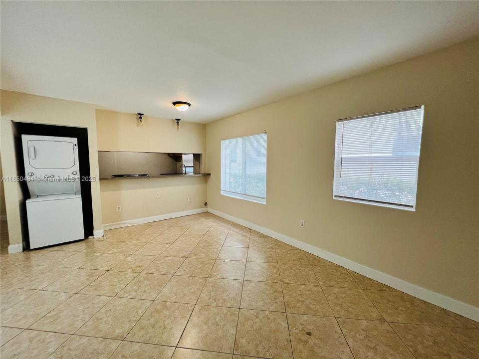 950 Bay Dr 6, Miami Beach, Flórida 33141, Estados Unidos