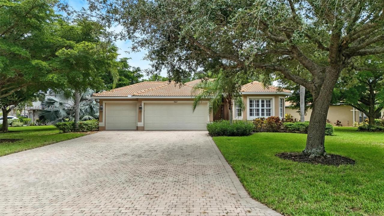 9827 Colonial Walk N, Estero, فلوريدا 33928, الولايات المتحدة
