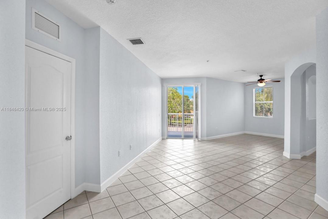1013 Shoma Dr 1013, Royal Palm Beach, 佛羅里達州 33414, 美國