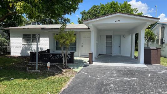 4177 NW 52nd Ave, Lauderdale Lakes, Florida 33319, USA