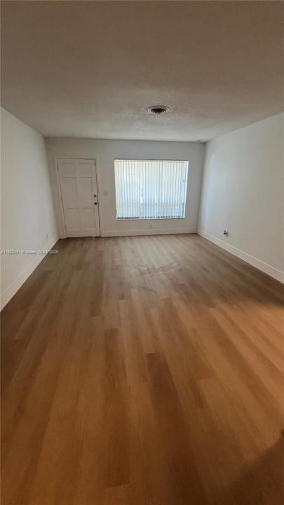 Lauderdale Lakes, Florida 33319