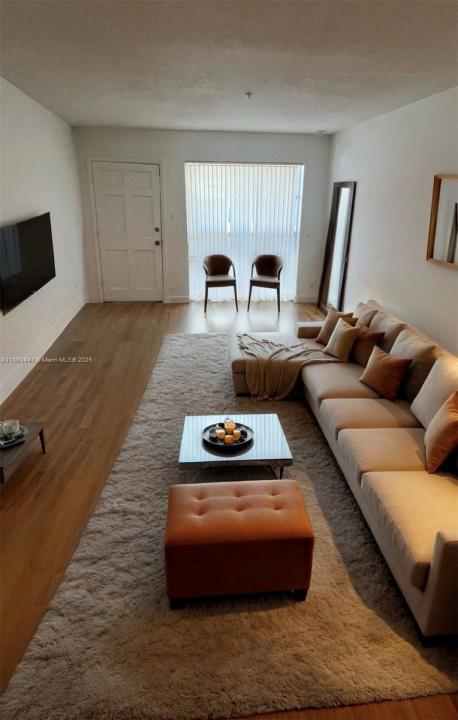 Lauderdale Lakes, Florida 33319