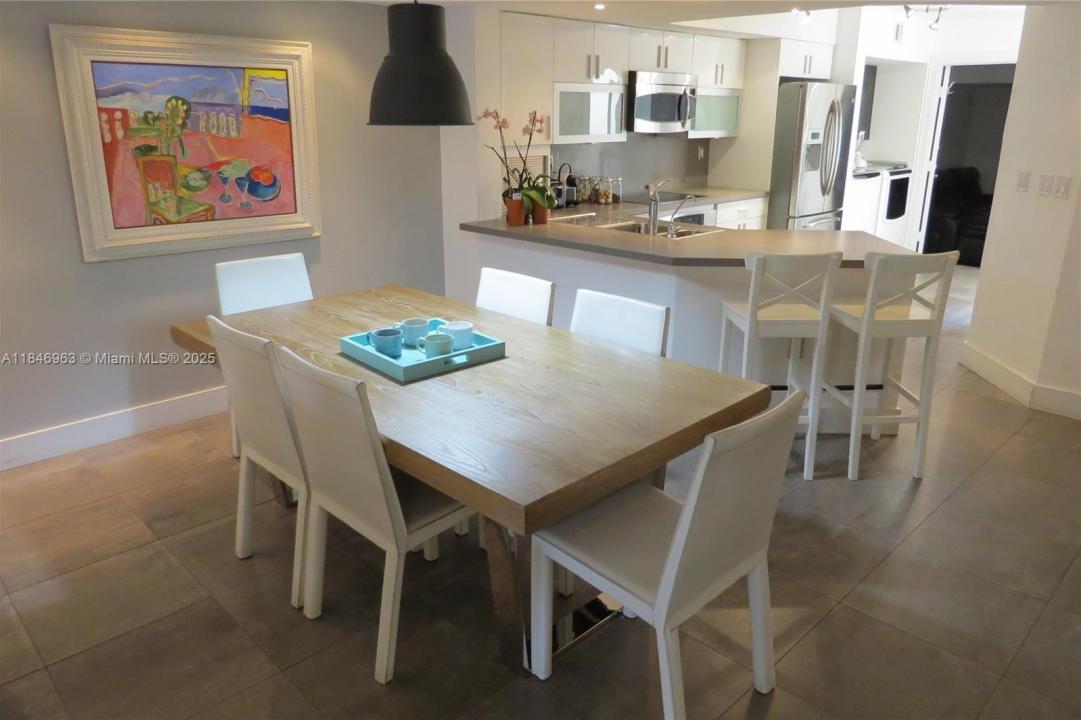 3510 Magellan Cir 723, Aventura, Флорида 33180, Соединенные Штаты