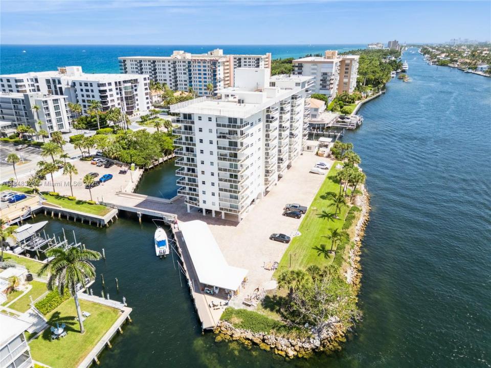 1160 Hillsboro Mile 901, Hillsboro Beach, Florida 33062, Stati Uniti