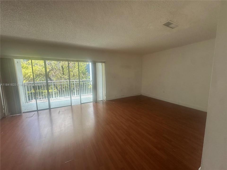 9375 Fontainebleau Blvd L222, Miami, Flórida 33172, Estados Unidos