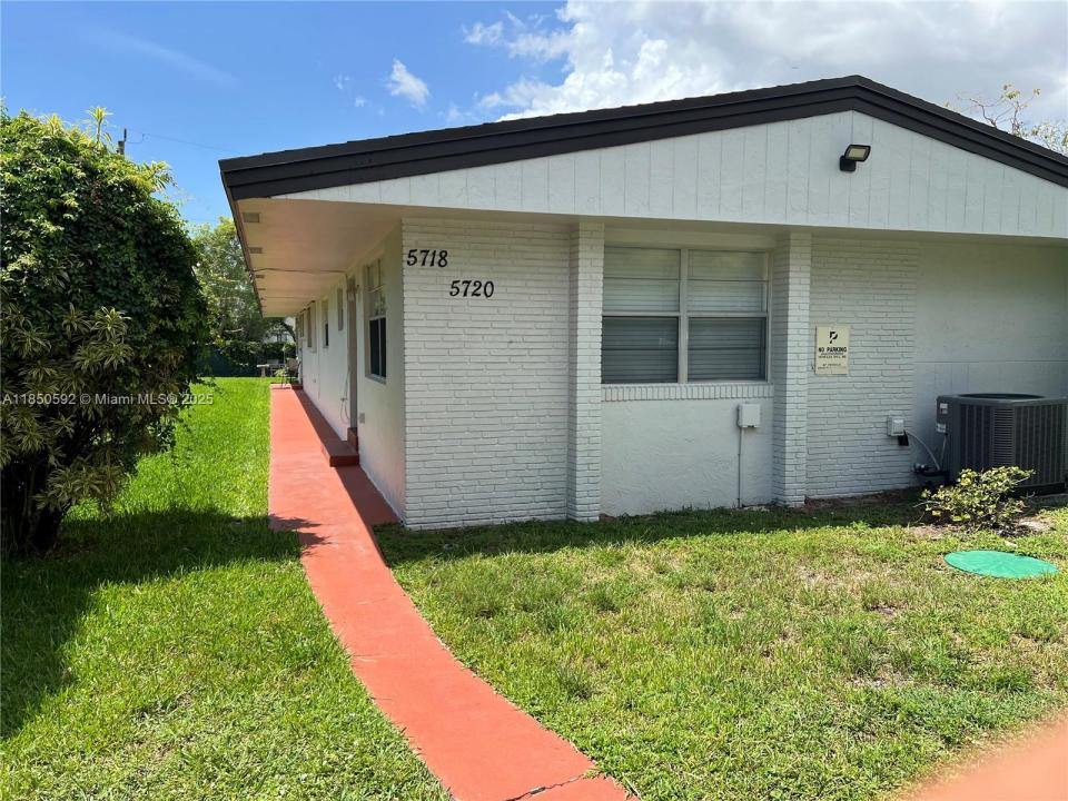 5718 Lincoln St 5718, Hollywood, Florida 33021, Stati Uniti