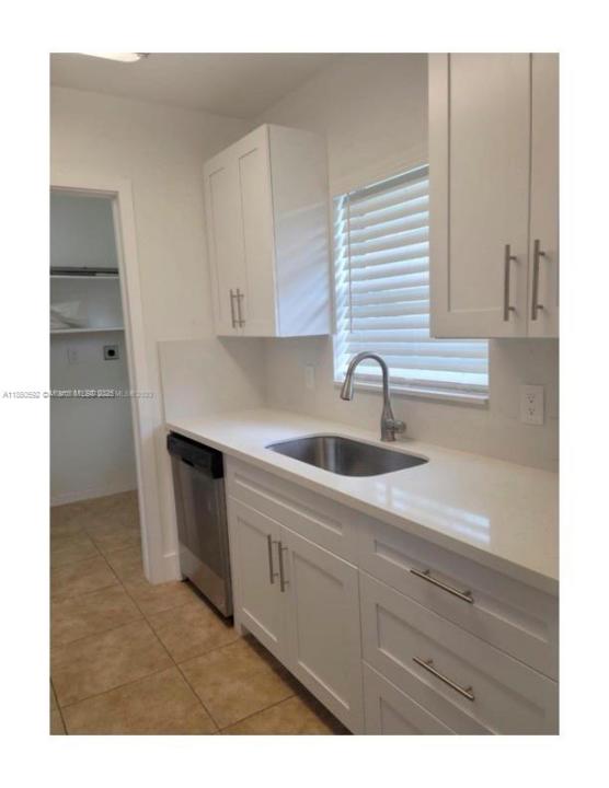 5718 Lincoln St 5718, Hollywood, Florida 33021, Stati Uniti