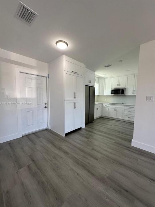 774 NW 74th St, Miami, فلوريدا 33150, الولايات المتحدة