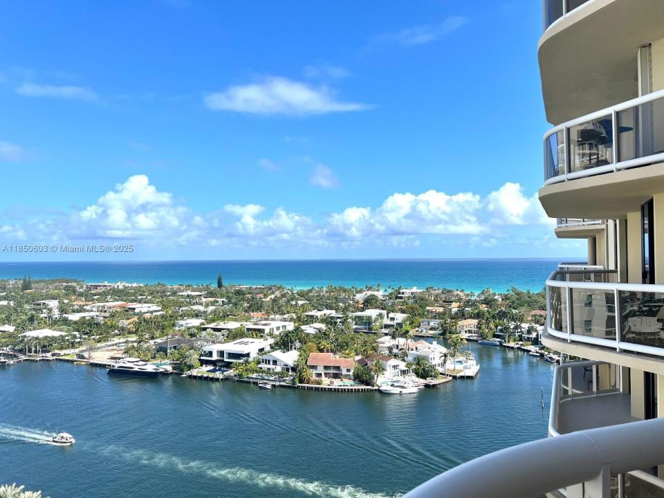 20191 E Country Club Dr 2004, Aventura, Florida 33180, Stati Uniti