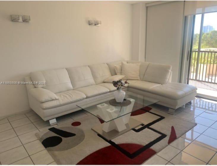 20379 W Country Club Dr 437, Aventura, Florida 33180