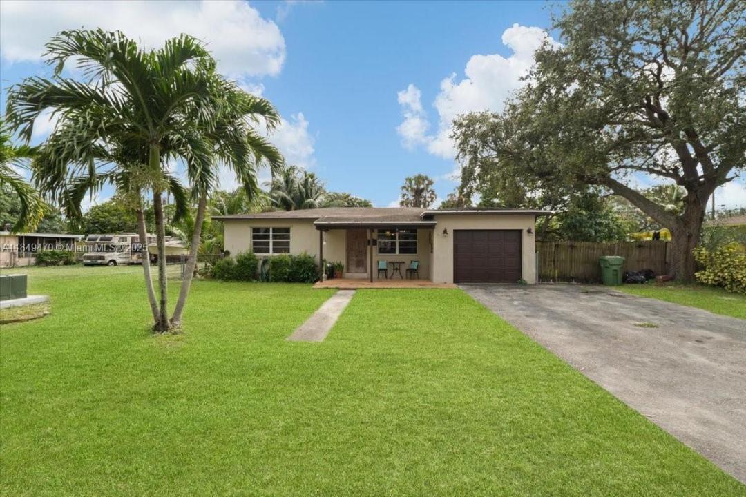 6616 SW 2nd Ct, Pembroke Pines, 佛罗里达州 33023, 美国