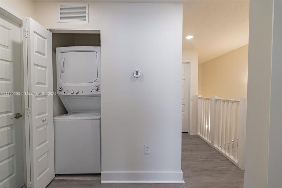 10443 NW 82nd St 6, Doral, Florida 33178