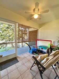 270 Layne Blvd 208, Hallandale Beach, Florida 33009, USA