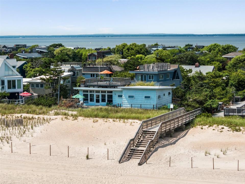59 Laurel Avenue, Islip, New York 11770