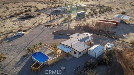 Lanes Lane, 29 Palms, קליפורניה 92277, ארצות הברית של אמריקה 