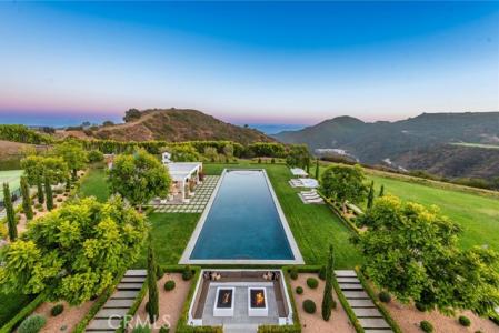 Stratford Circle, Los Angeles, カリフォルニア 90077, アメリカ合衆国