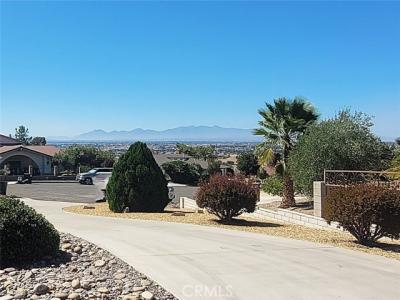Sunset Lane, Apple Valley, California 92308