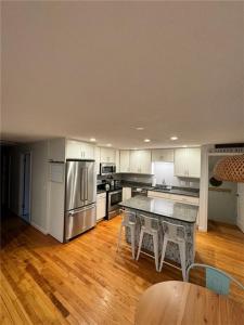 30 Shagbark Road, Narragansett, Род Айленд 02882, Соединенные Штаты