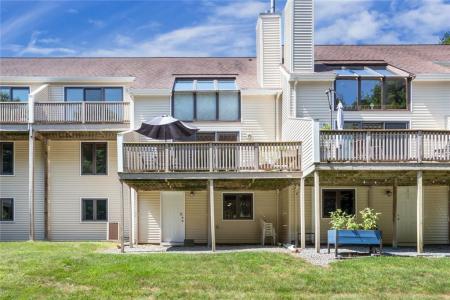 80 Fisher Road 2, Cumberland, 罗得岛 02864, 美国