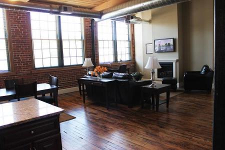 624 WASHINGTON Street C-101, Coventry, Rhode Island 02816, USA