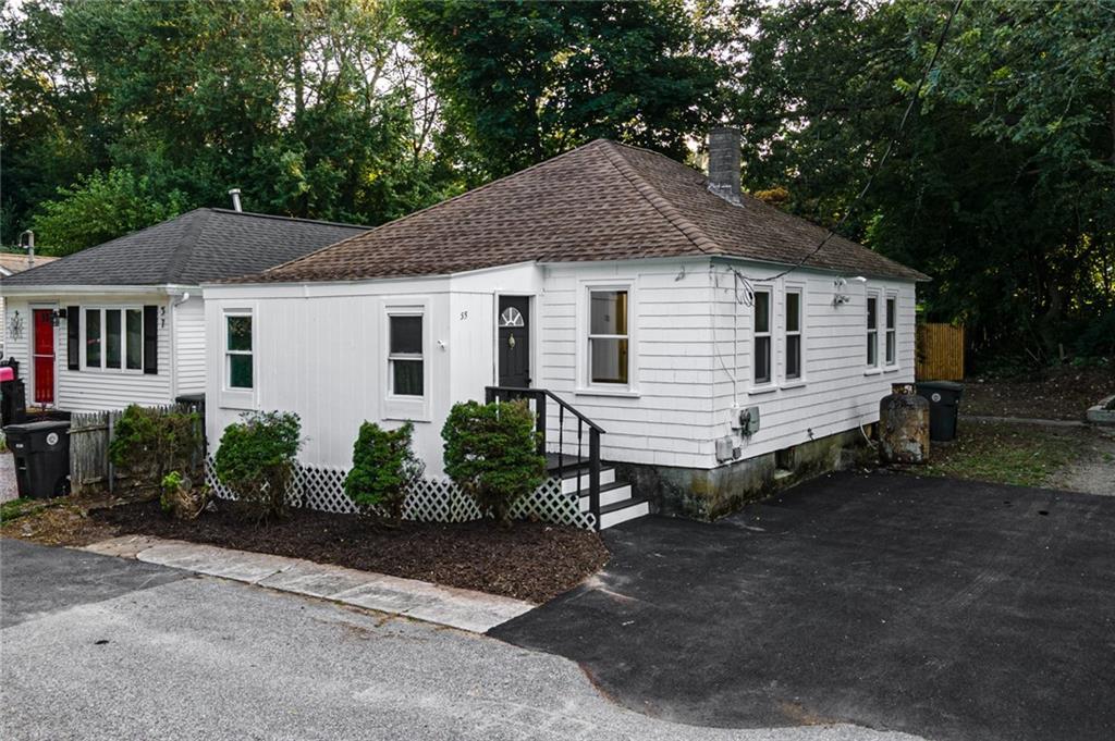 55 Arizona Street, Coventry, רוד איילנד 02816, ארצות הברית של אמריקה