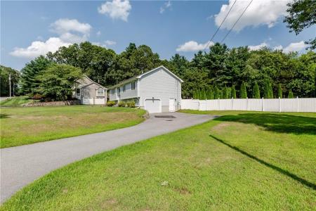 3 Hanton City Trail, Smithfield, רוד איילנד 02917, ארצות הברית של אמריקה