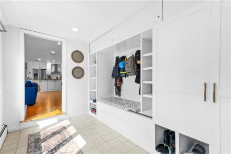 12 Valentine Circle, Barrington, Rhode Island 02806