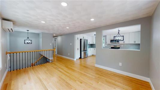 112 Cranberry Ridge Road, Glocester, Rhode Island 02857, Estados Unidos