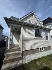 356 Smith Street, Cranston, Rhode Island 02905, Estados Unidos