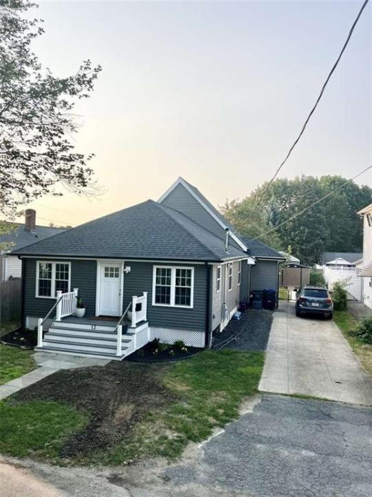 12 Atwood Avenue, North Providence, رود ايلاند 02904, الولايات المتحدة