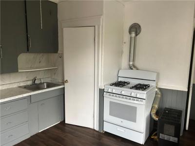 324 4 th Avenue 3F, Woonsocket, RI 02895, USA