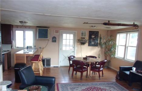 191 Airport Road, Warwick, Rhode Island 02889, HOA KỲ