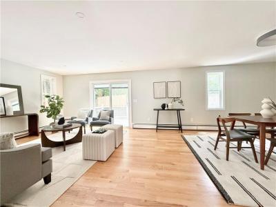 7 Simmons Road, Barrington, RI 02806, USA