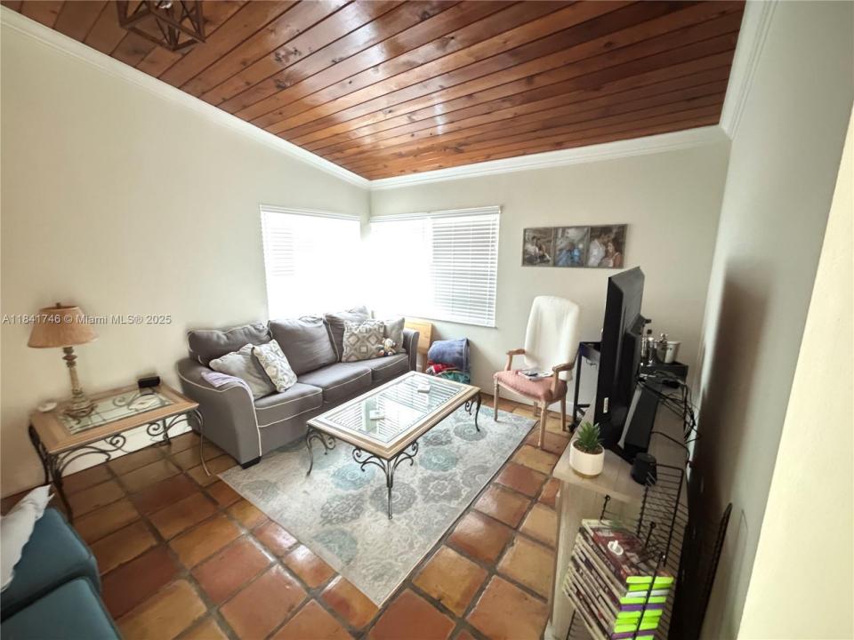 11391 SW 74th Ter, Miami, Florida 33173, USA