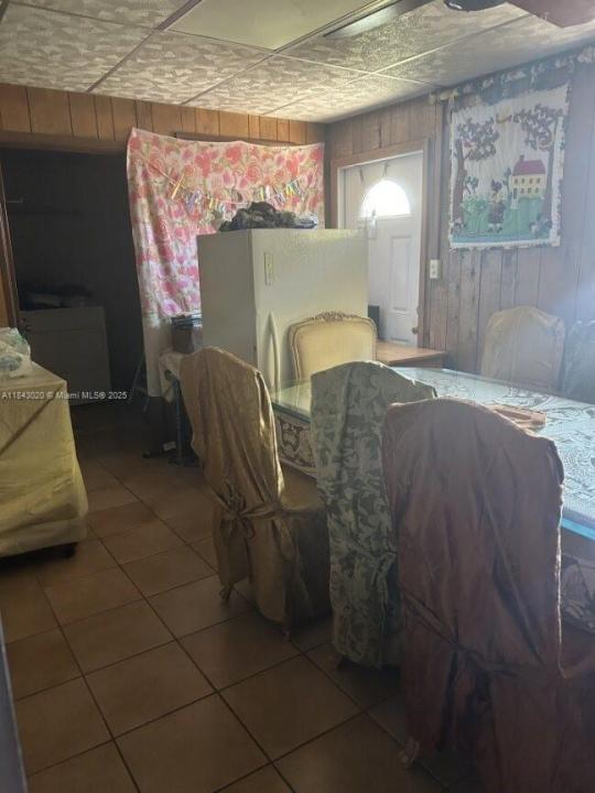 340 Bayside Rd, Palm Springs, フロリダ 33461, アメリカ合衆国