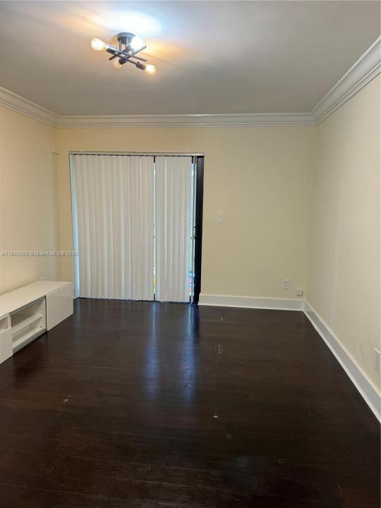 10024 Winding Lake Rd 102, Sunrise, Florida 33351, Estados Unidos