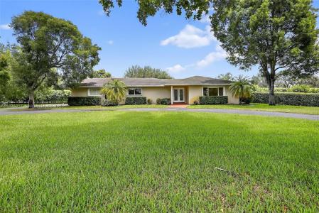 10801 SW 57th Pl, Davie, Florida 33328, USA
