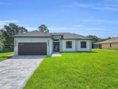 504 HENRY AVE, Lehigh Acres, Florida 33972, USA
