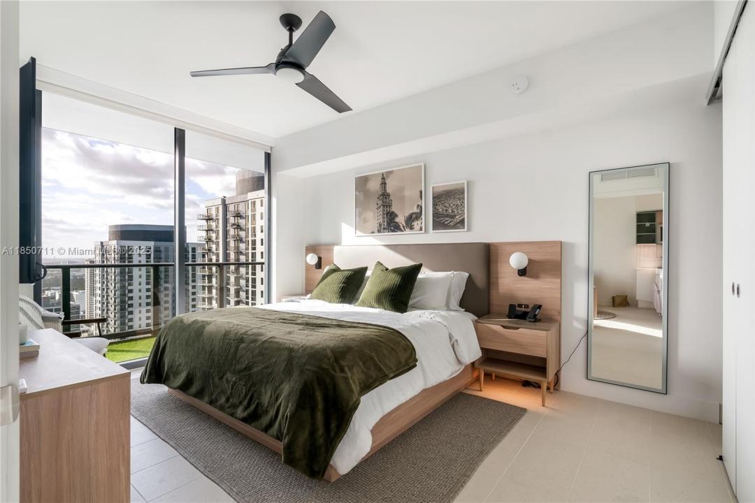 601 NE 1 AVE 3604, Miami, Florida 33132, Stati Uniti