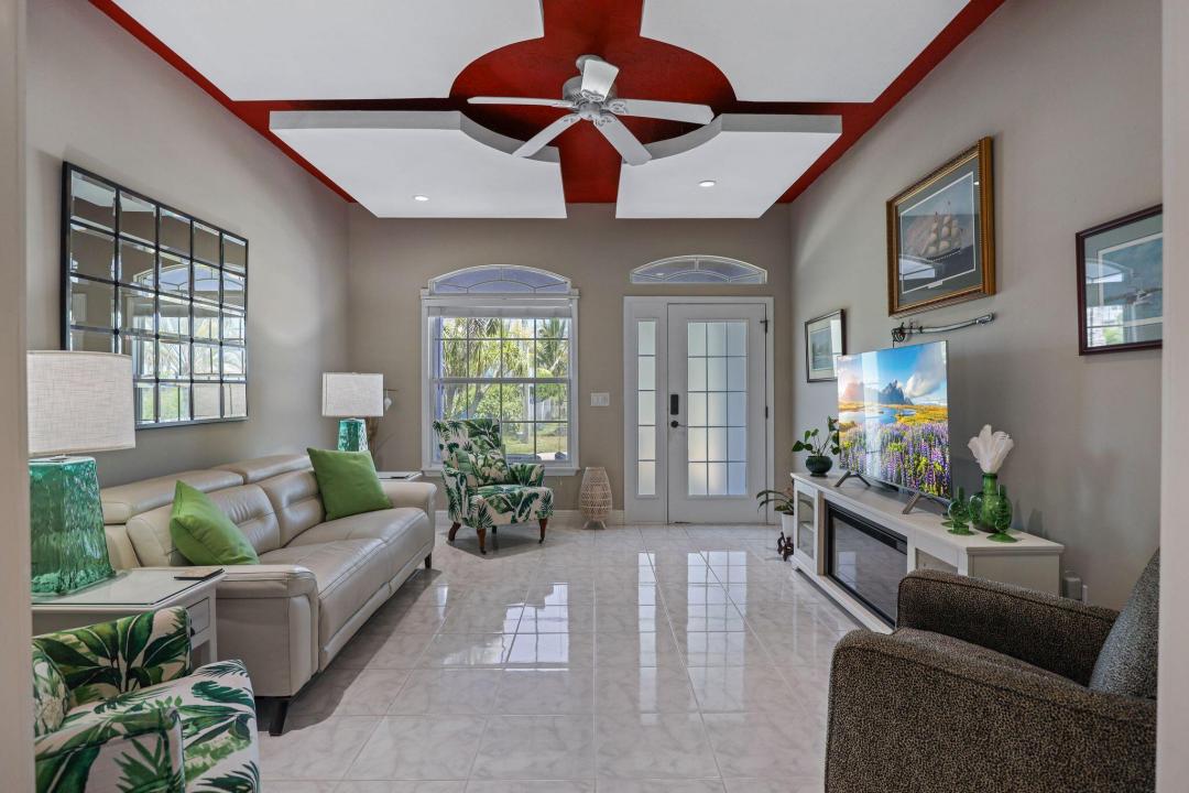 503 Hernando Street, Fort Pierce, Floryda 34949, USA