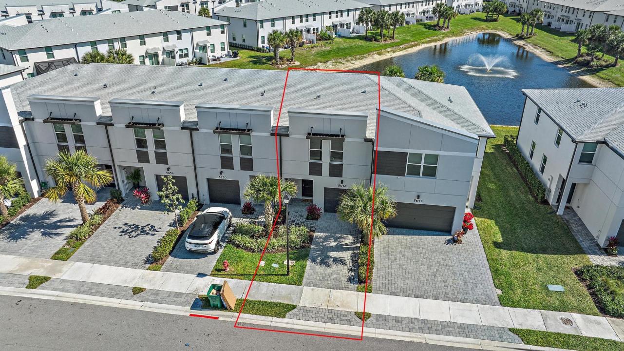 5646 Enclave Drive, Mangonia Park, Flórida 33407, Estados Unidos