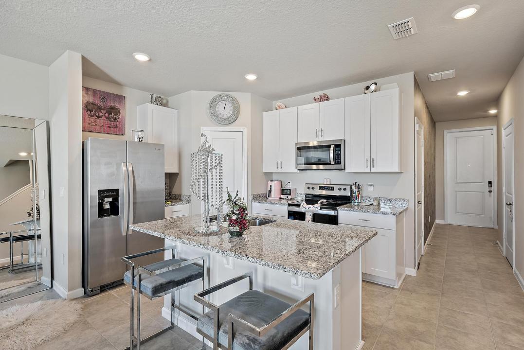 5646 Enclave Drive, Mangonia Park, Flórida 33407, Estados Unidos