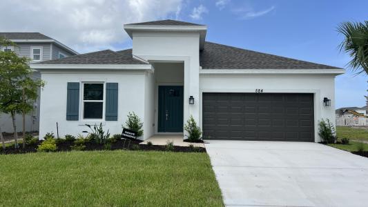 584 SE Ranch Oak Circle, Port Saint Lucie, Florida 34984