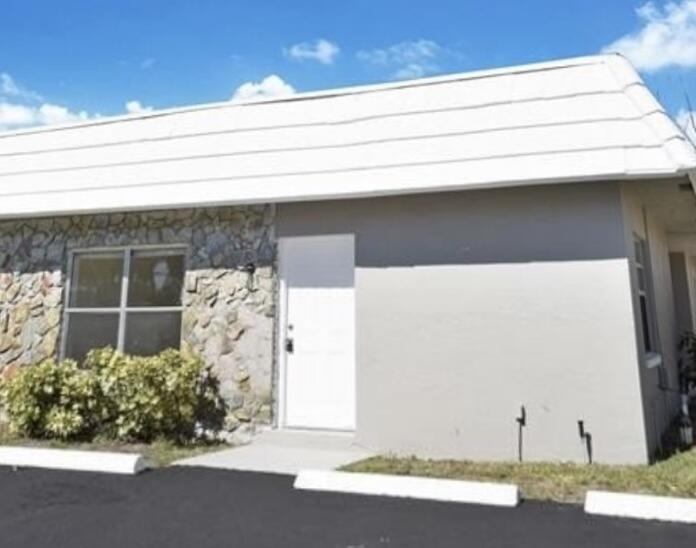 2941 NW 43rd Ter Terrace 2941, Lauderdale Lakes, Florida 33313