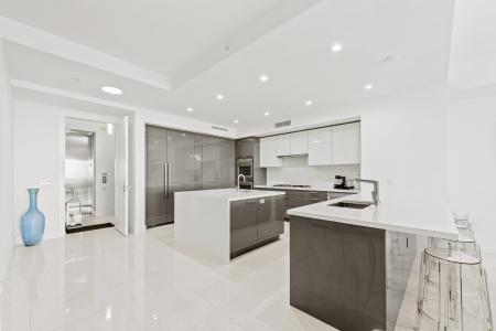 5000 N Ocean Drive 302, Singer Island, Florida 33404, Stati Uniti