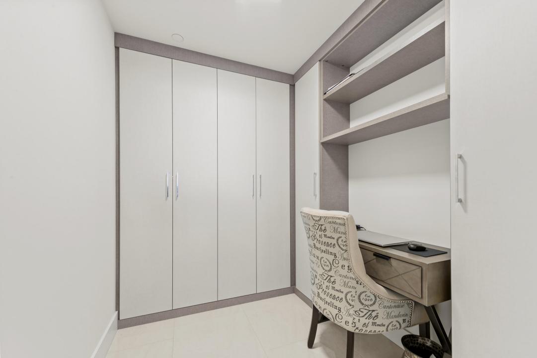 5000 N Ocean Drive 302, Singer Island, Florida 33404