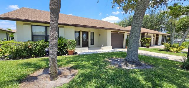 3298 Shadow Wood Drive, Greenacres, Florida 33463