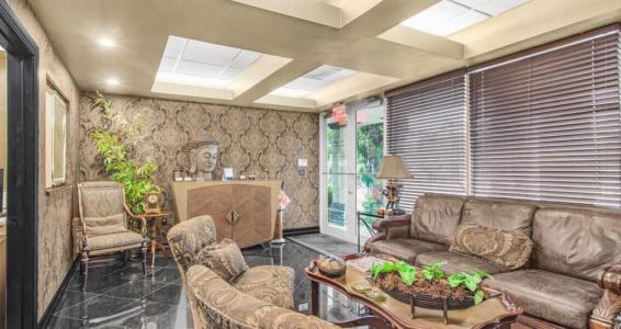 71 NE 27th Ave, Pompano Beach, Florida 33062, USA